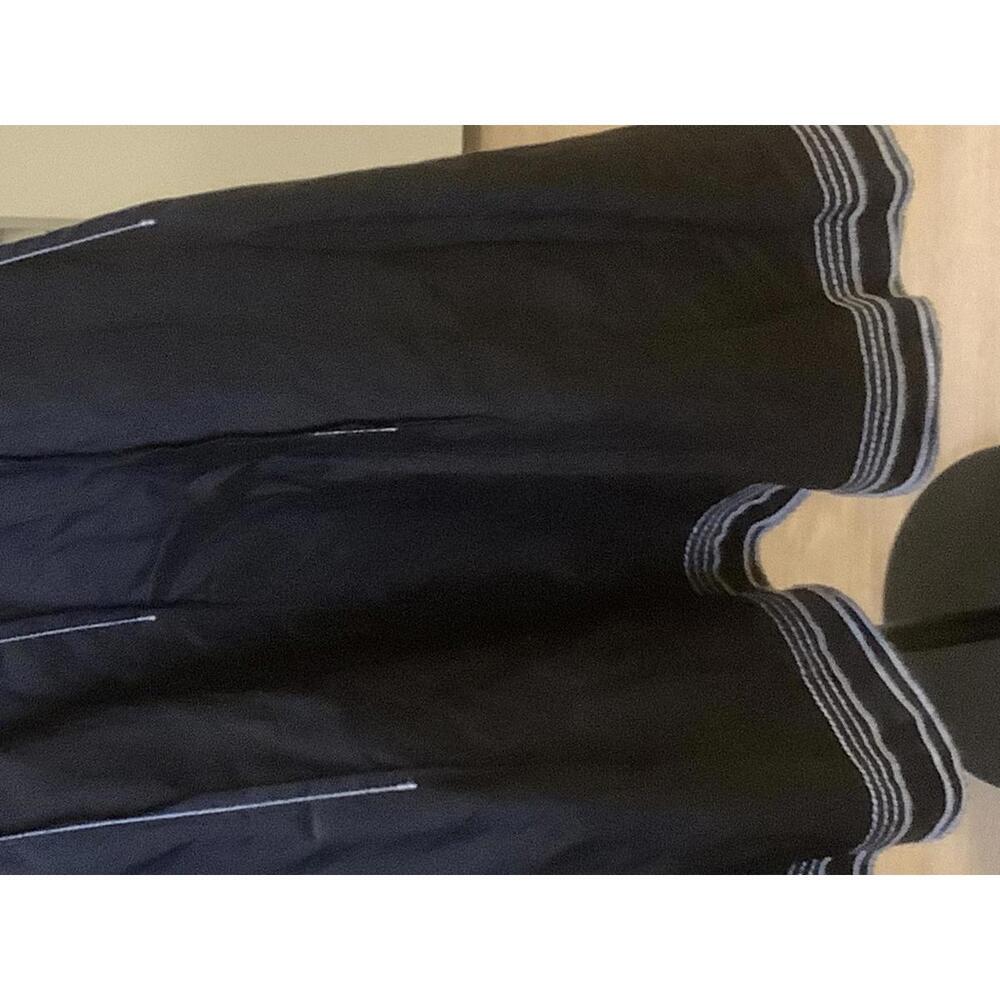 Emanuel Ungaro Black Drop Waist Pleated Skirt Topstitch Hem Below Knee Detail 10 - Picture 3 of 6